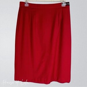 Red Pencil Skirt. 100% Pure Wool. Classic Capsule Wardrobe. Knee Length Small.